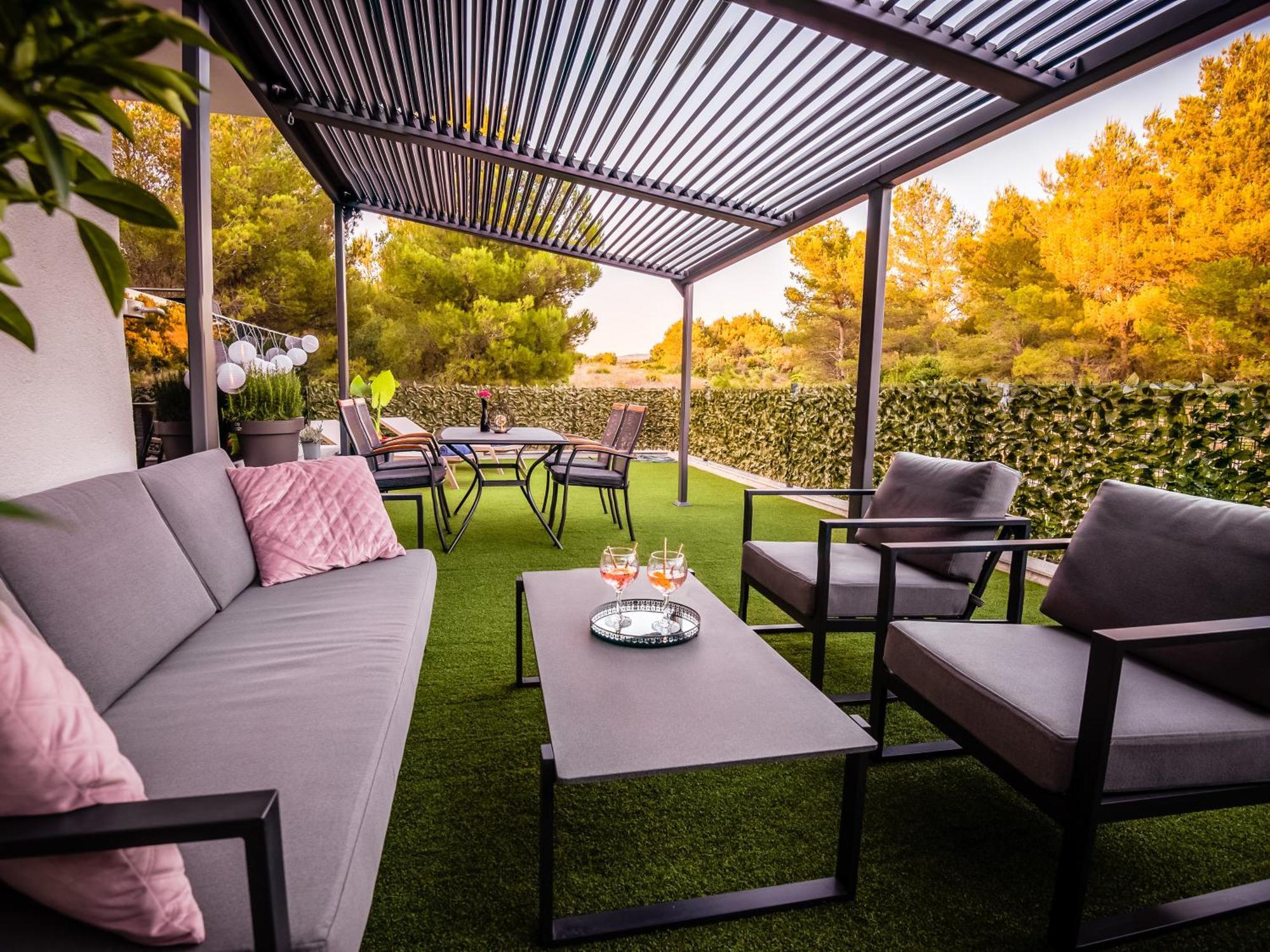 My Adriatic Place With Private Garden And Garage 시베니크 외부 사진